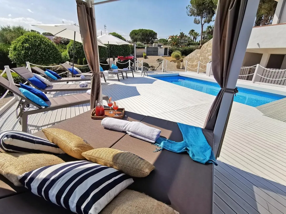 Villa Arenile - Seaside - Swimmingpool- Private Access To Sea - Waterfront - Fontane Bianche - Siracusa