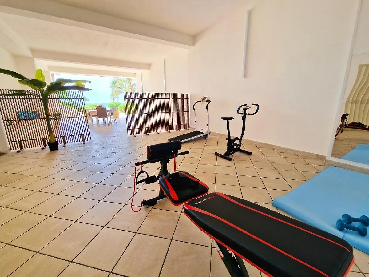 Villa Arenile: Beachfront Oasis with Private Sea Access Fontane Bianche 0*,  Italy